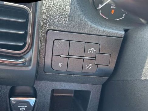 Used 2025 RAM ProMaster 2500 w/ Safety Group FWD image 24