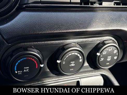 Used 2017 MAZDA MX-5 Miata RF Club image 17