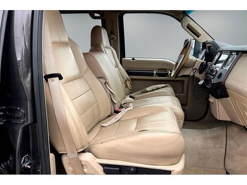 Used 2008 Ford F350 XL image 12