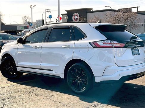 Used 2023 Ford Edge SE w/ Black Appearance Package image 8