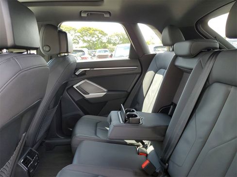 Used 2021 Audi Q3 2.0T Premium Plus w/ Premium Plus Package image 12
