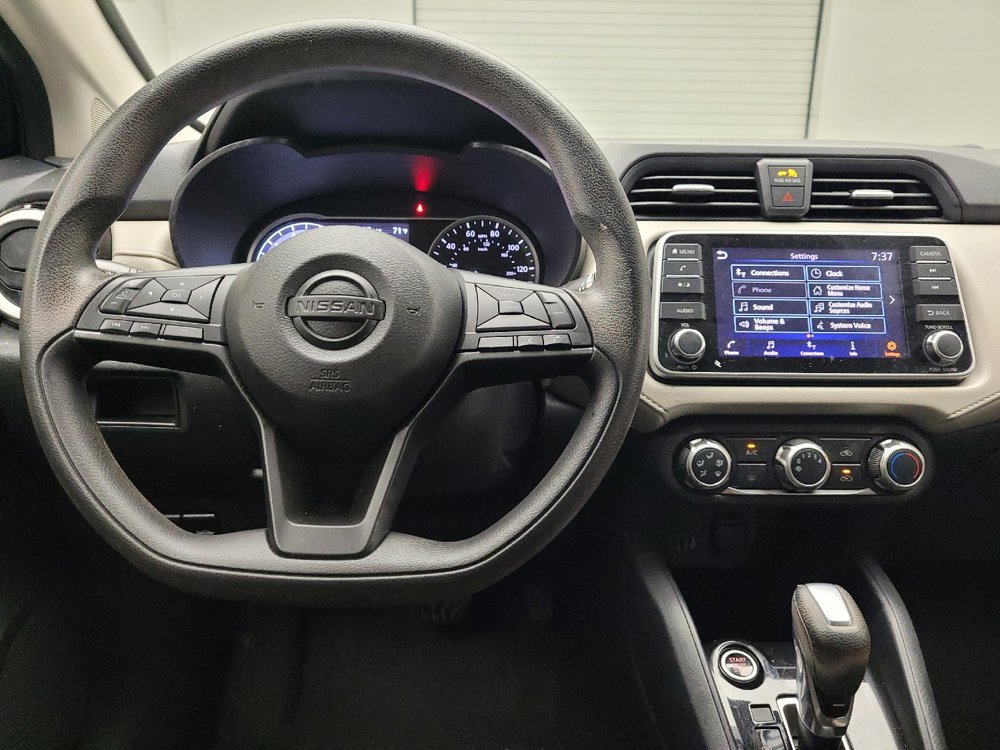Used 2021 Nissan Versa SV FWD image 22