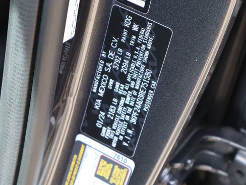 Used 2024 Kia Forte LXS FWD image 25