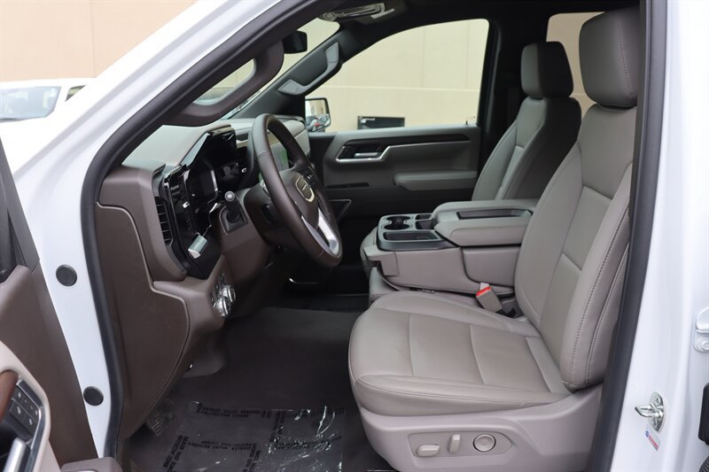 Used 2026 GMC Sierra 1500 SLT AWD/4WD image 20
