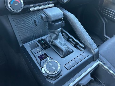 Certified 2026 Toyota Tacoma SR5 image 27