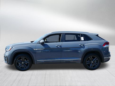 Used 2021 Volkswagen Atlas Cross Sport SE w/ Panoramic Sunroof Package AWD/4WD image 4