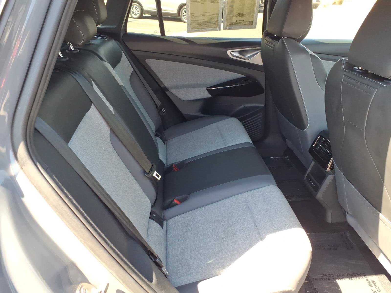 Certified 2023 Volkswagen ID.4 Pro RWD image 14