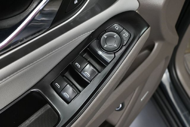 Used 2018 Chevrolet Traverse LT AWD/4WD image 14