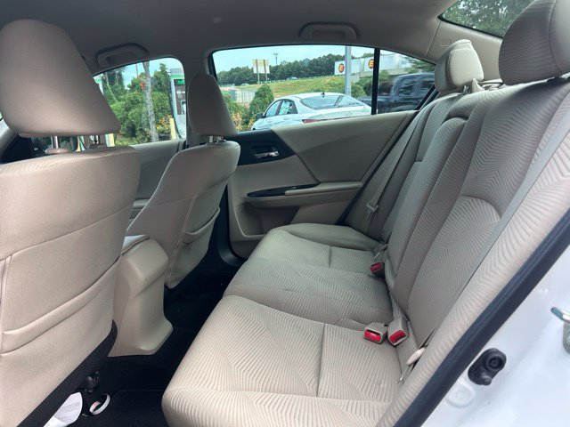 Used 2015 Honda Accord LX image 8