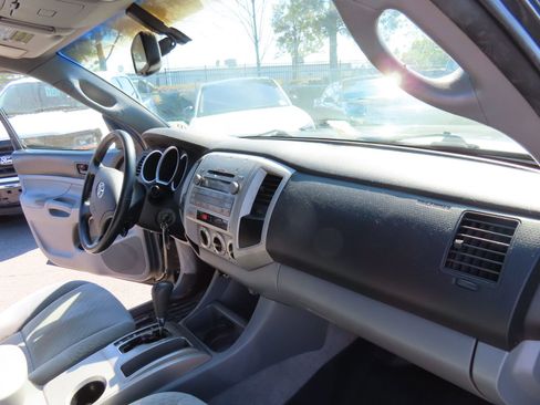Used 2009 Toyota Tacoma 4x4 Double Cab image 17