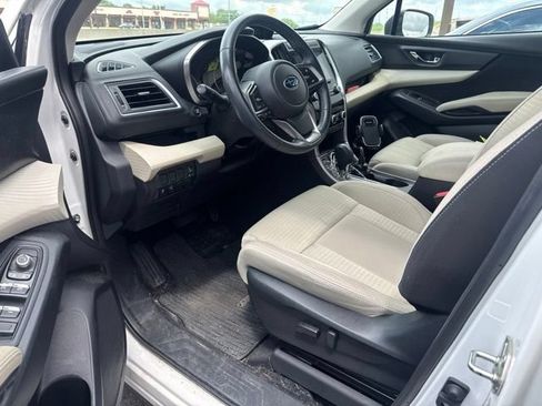 Used 2019 Subaru Ascent Premium AWD/4WD image 9
