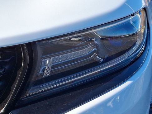 Used 2018 Dodge Charger SXT Plus w/ Blacktop Package image 9