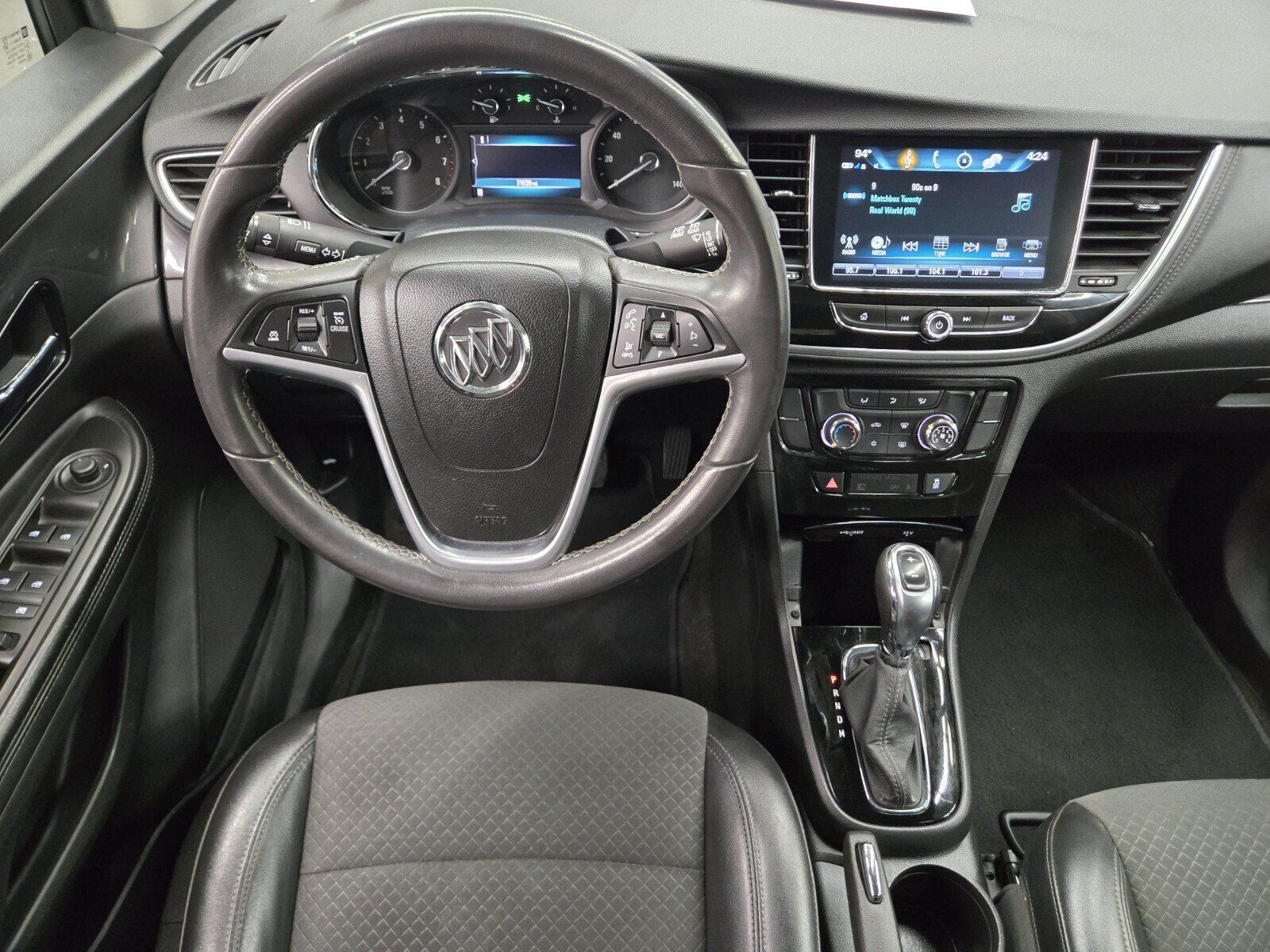 Used 2021 Buick Encore Preferred w/ Safety Package AWD/4WD image 9