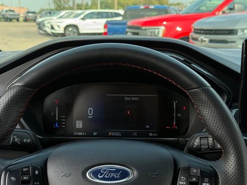 Used 2024 Ford Escape ST-Line w/ Tech Pack #1 AWD/4WD image 8