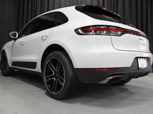 Used 2021 Porsche Macan image 12