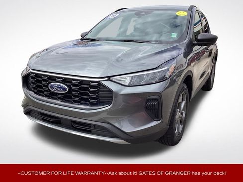 Used 2025 Ford Escape ST-Line image 6