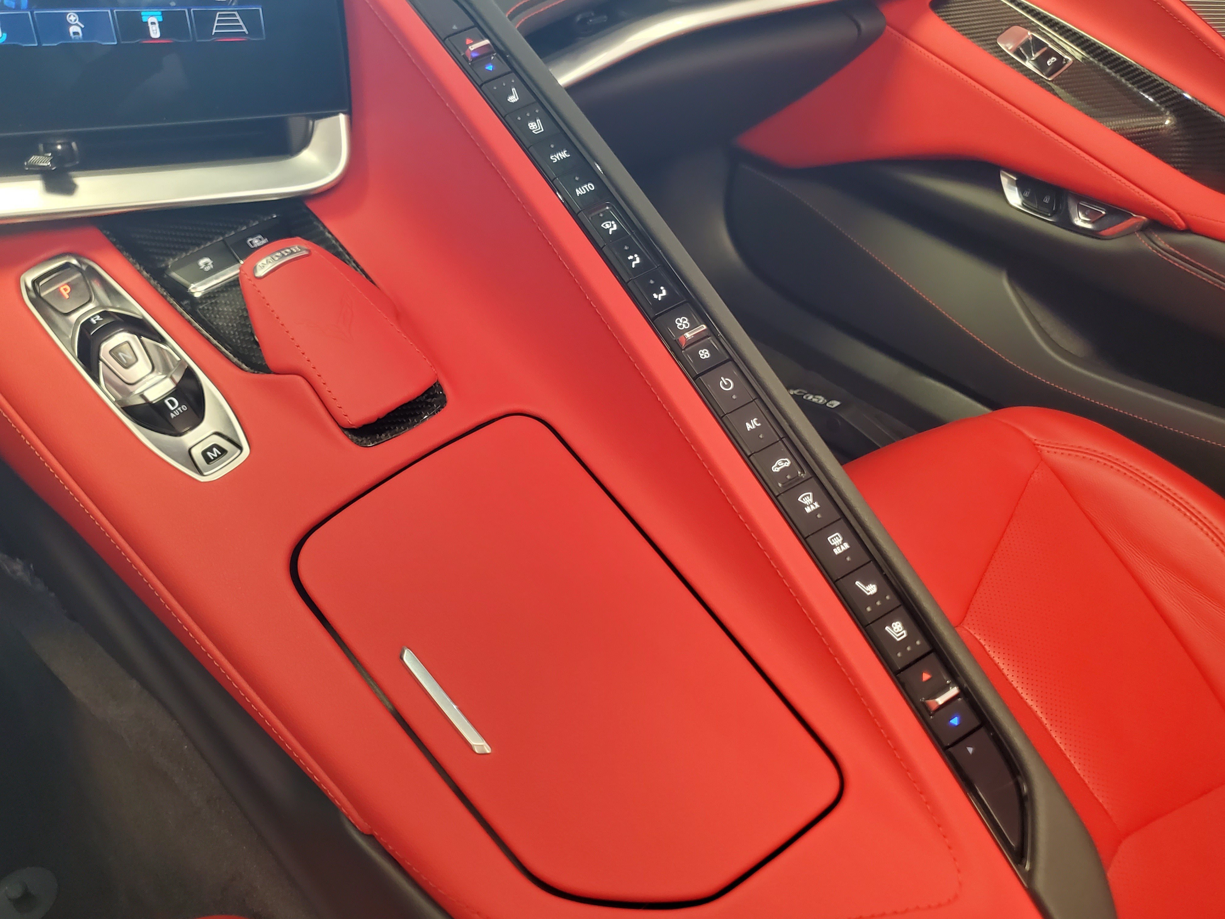 Used 2025 Chevrolet Corvette Z06 RWD image 16