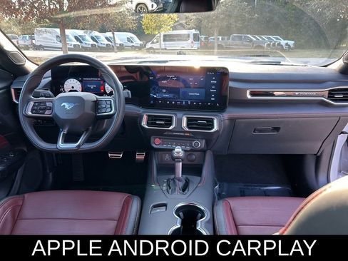 Used 2025 Ford Mustang GT Premium image 10