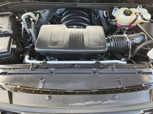 Used 2025 GMC Yukon Denali w/ Sun & Power Step Package AWD/4WD image 32