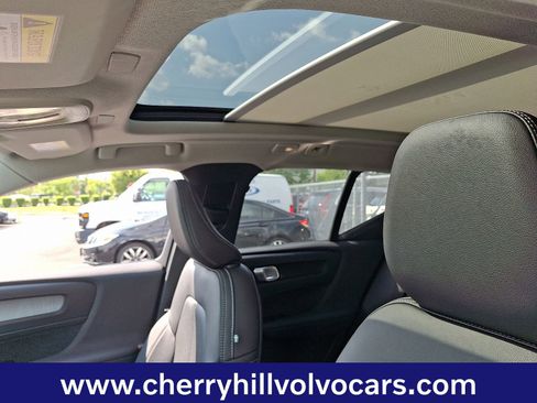 New 2026 Volvo XC40 B5 Plus w/ Protection Package Premier image 15