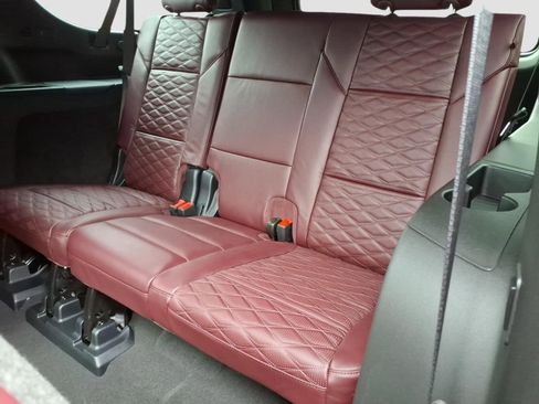 New 2026 Cadillac Escalade ESV Luxury w/ Touring Package AWD/4WD image 11
