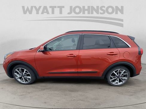 Used 2020 Kia Niro FWD image 4