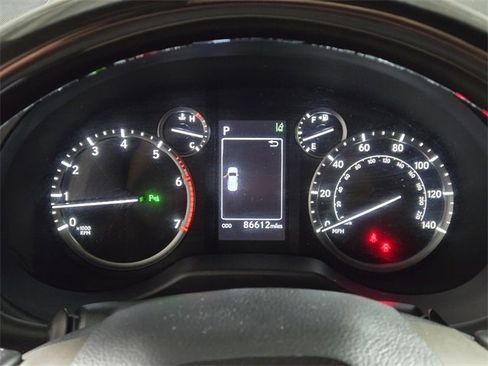 Used 2021 Lexus GX 460 Premium image 34