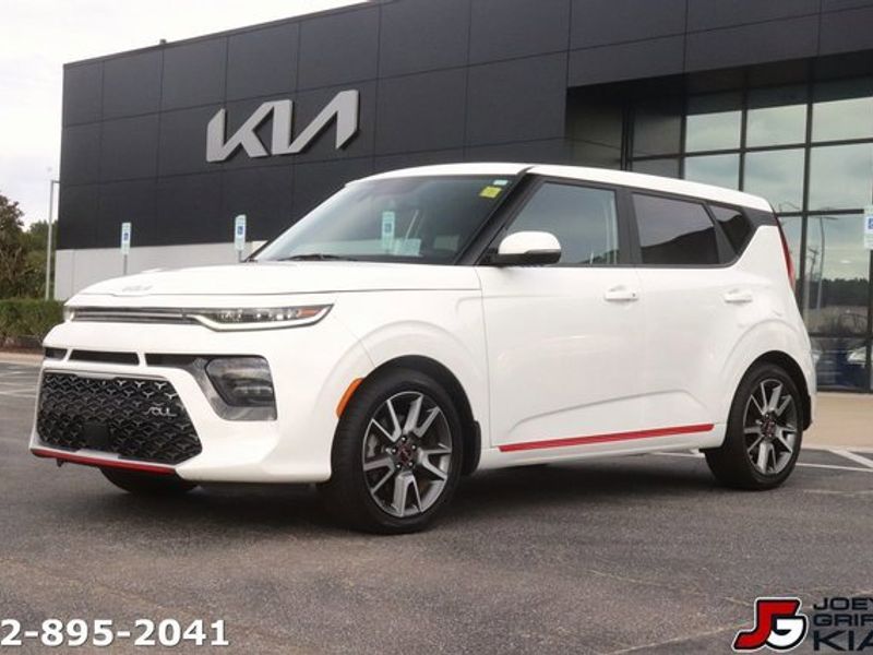 Certified 2022 Kia Soul Turbo image 1