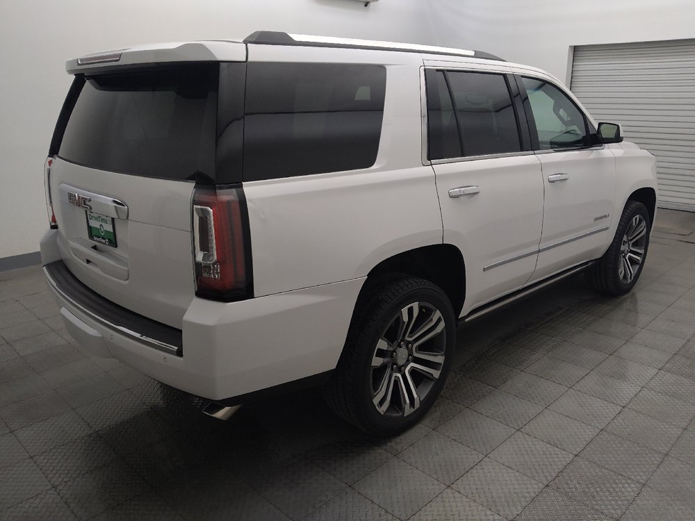 Used 2020 GMC Yukon Denali w/ Denali Ultimate Package RWD image 9