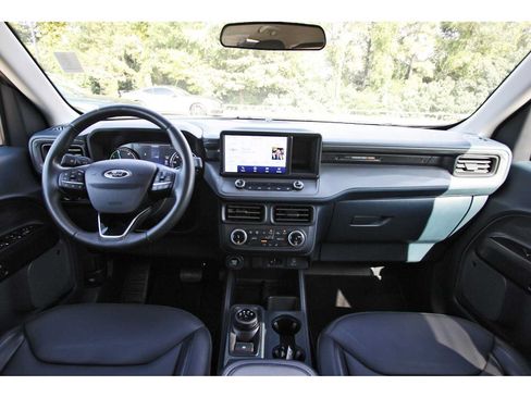 Used 2024 Ford Maverick Lariat w/ Black Appearance Package FWD image 7