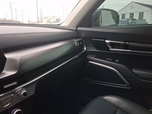 Used 2024 Kia Telluride S w/ S Sunroof Package image 33