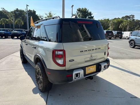 Certified 2025 Ford Bronco Sport Badlands w/ Sasquatch Badlands Package AWD/4WD image 5