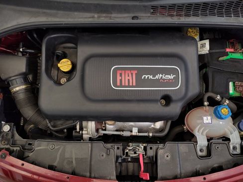 Used 2017 FIAT 500L Trekking w/ Urbana Appearance Package image 30