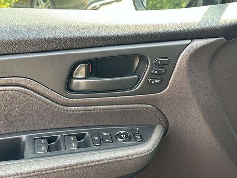 Used 2019 Honda Odyssey EX-L image 25