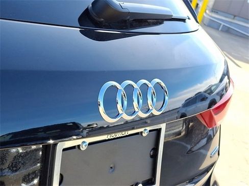New 2025 Audi Q3 2.0T Premium image 20