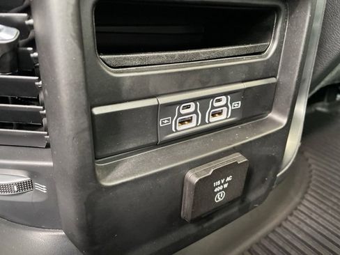 Used 2021 RAM 1500 Big Horn image 18