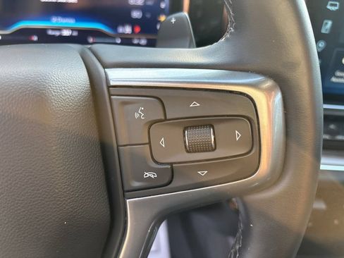 Used 2024 Chevrolet Silverado 1500 LT AWD/4WD image 15
