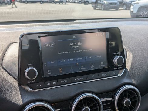 Used 2020 Nissan Sentra S FWD image 18