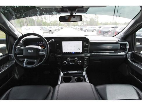 Used 2024 Ford F250 Lariat w/ Lariat Ultimate Package image 12