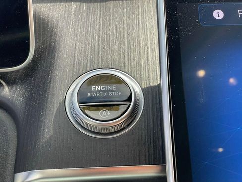 Used 2023 Mercedes-Benz S 580 4MATIC Sedan image 23