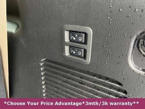 Used 2020 Nissan Armada Platinum w/ Captain's Chairs Package image 16