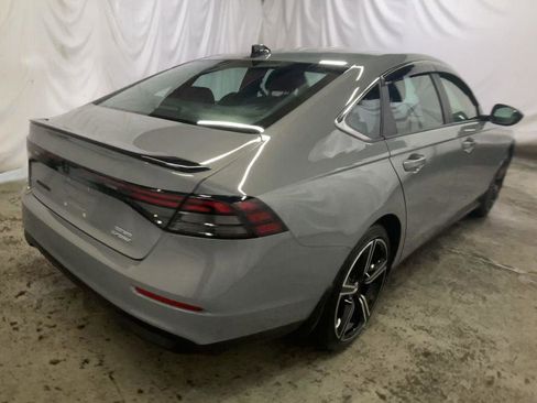 Used 2024 Honda Accord Sport image 8