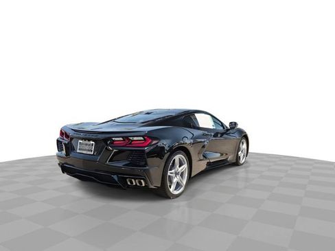 Certified 2025 Chevrolet Corvette Stingray Preferred Cpe w/ 2LT RWD image 9