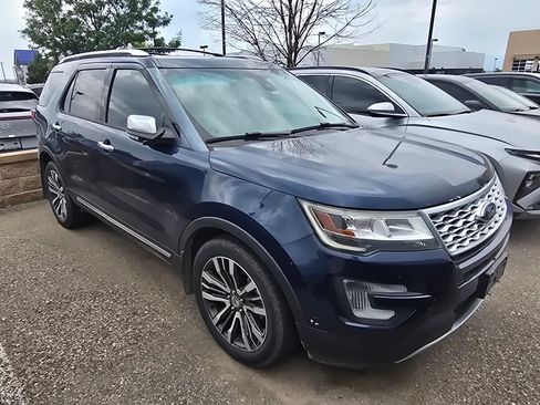 Used 2017 Ford Explorer Platinum AWD/4WD image 8