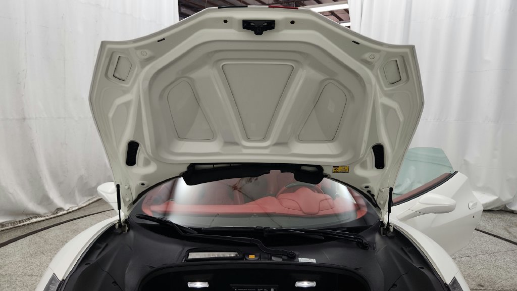 Used 2017 Ferrari 488 Spider RWD image 29