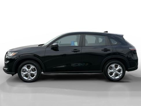Certified 2024 Honda HR-V LX image 2