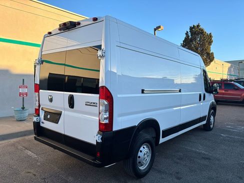 Used 2023 RAM ProMaster 2500 image 3