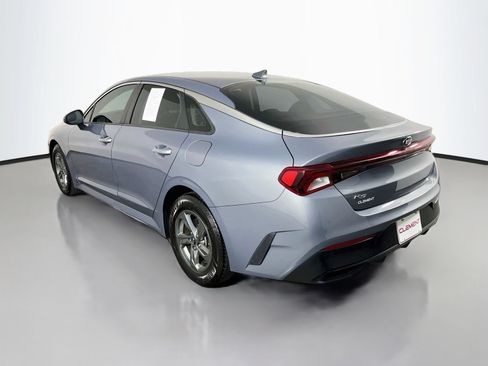 Used 2021 Kia K5 LX FWD image 8