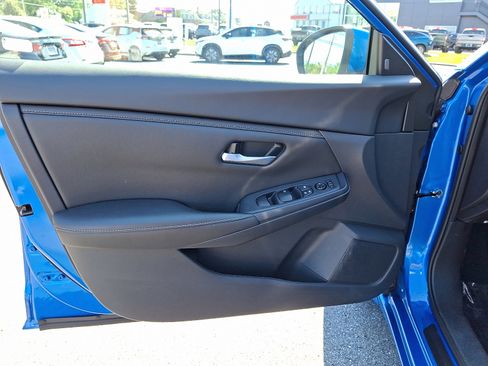 Certified 2024 Nissan Sentra SV image 15