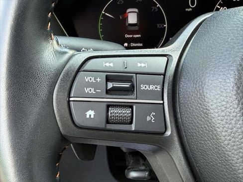 Used 2025 Honda CR-V Sport image 25